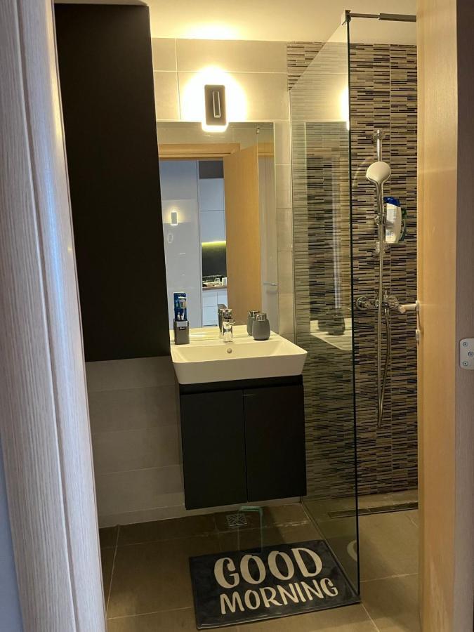 Porta Leks Apartment, Self Check-In, Own Parking Skopje Luaran gambar