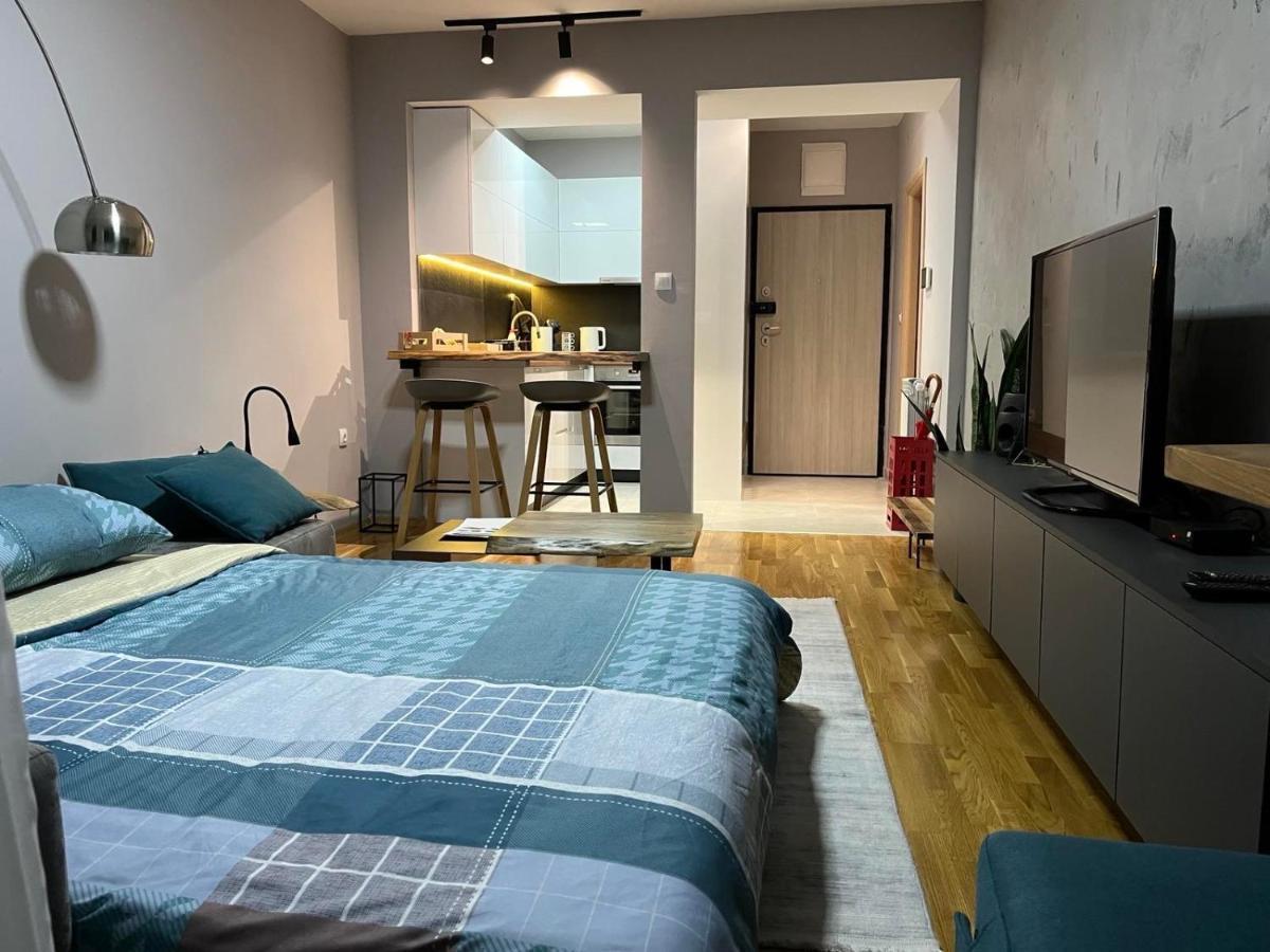 Porta Leks Apartment, Self Check-In, Own Parking Skopje Luaran gambar