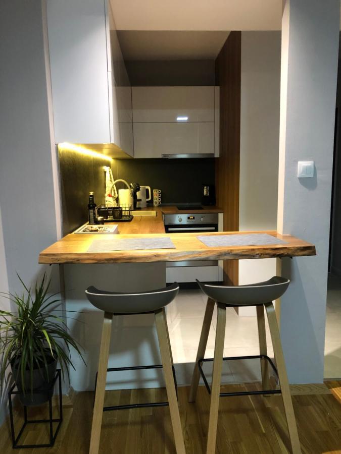 Porta Leks Apartment, Self Check-In, Own Parking Skopje Luaran gambar